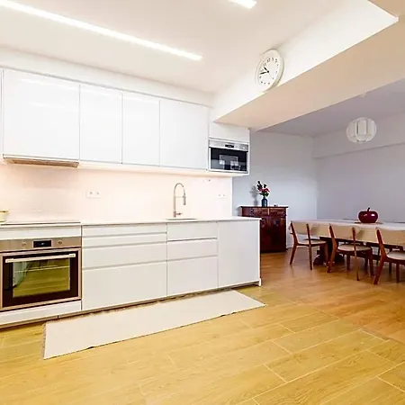 شقة Olivais Spacious Near Airport