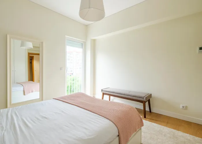 Apartmán Olivais Spacious Near Airport